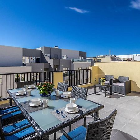 Sunny Modern Apartments Mellieha Bagian luar foto